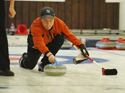 m_curling-3